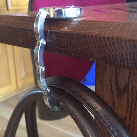 Miche Table Purse Holder - Picture 3 of 3